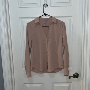 Blush Pink v-neck button down